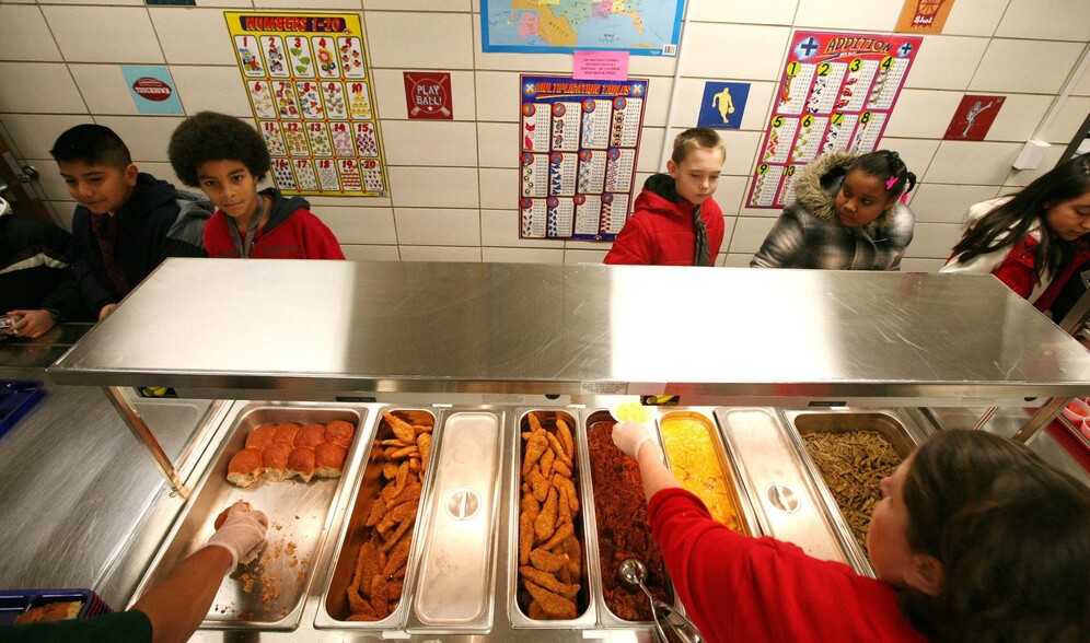 Lunch shaming in the United States